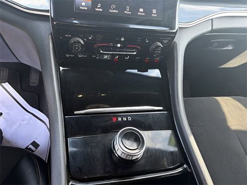 Used 2021 Jeep Grand Cherokee L Laredo image 24