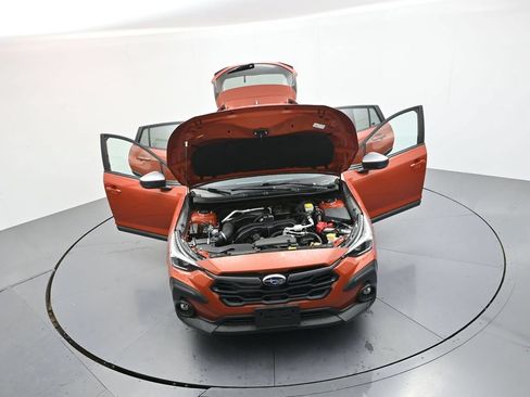 Used 2024 Subaru Crosstrek 2.5i Limited AWD/4WD image 43