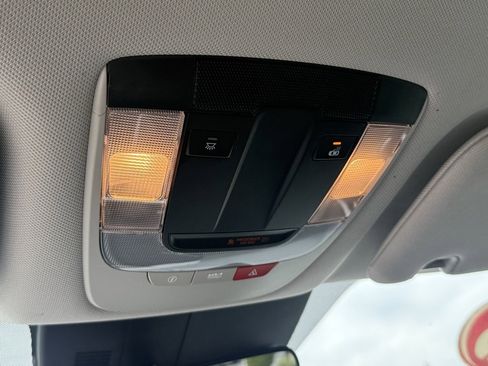 Used 2023 Kia Sorento EX image 27