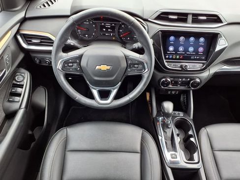 Used 2023 Chevrolet TrailBlazer ACTIV w/ Convenience Package image 6
