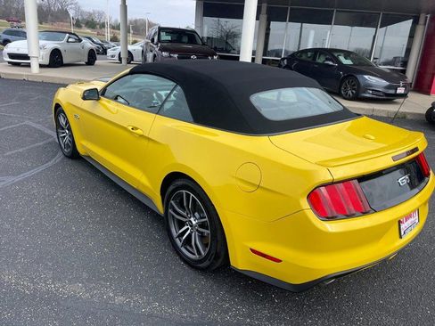 Used 2017 Ford Mustang GT Premium image 37