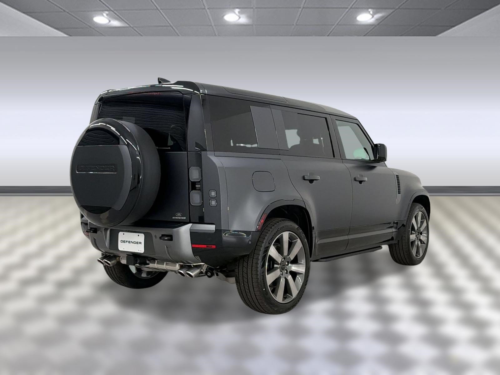 New 2026 Land Rover Defender 110 V8 AWD/4WD image 9