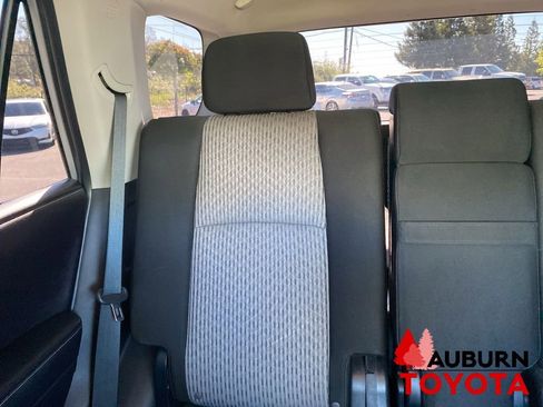 Used 2016 Toyota 4Runner SR5 AWD/4WD image 20