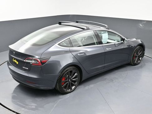 Used 2018 Tesla Model 3 Performance image 46