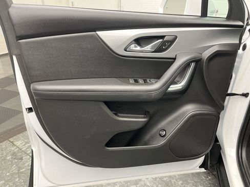 Used 2019 Chevrolet Blazer LT image 6