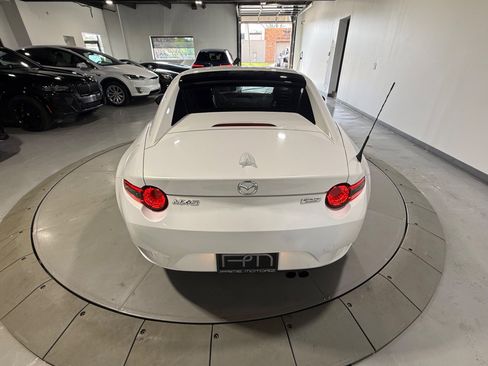 Used 2017 MAZDA MX-5 Miata RF Grand Touring RWD image 25