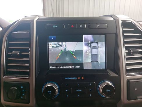 Used 2020 Ford F150 King Ranch w/ Equipment Group 601A Luxury AWD/4WD image 23