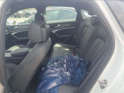 Used 2024 Audi A6 Premium Plus image 11