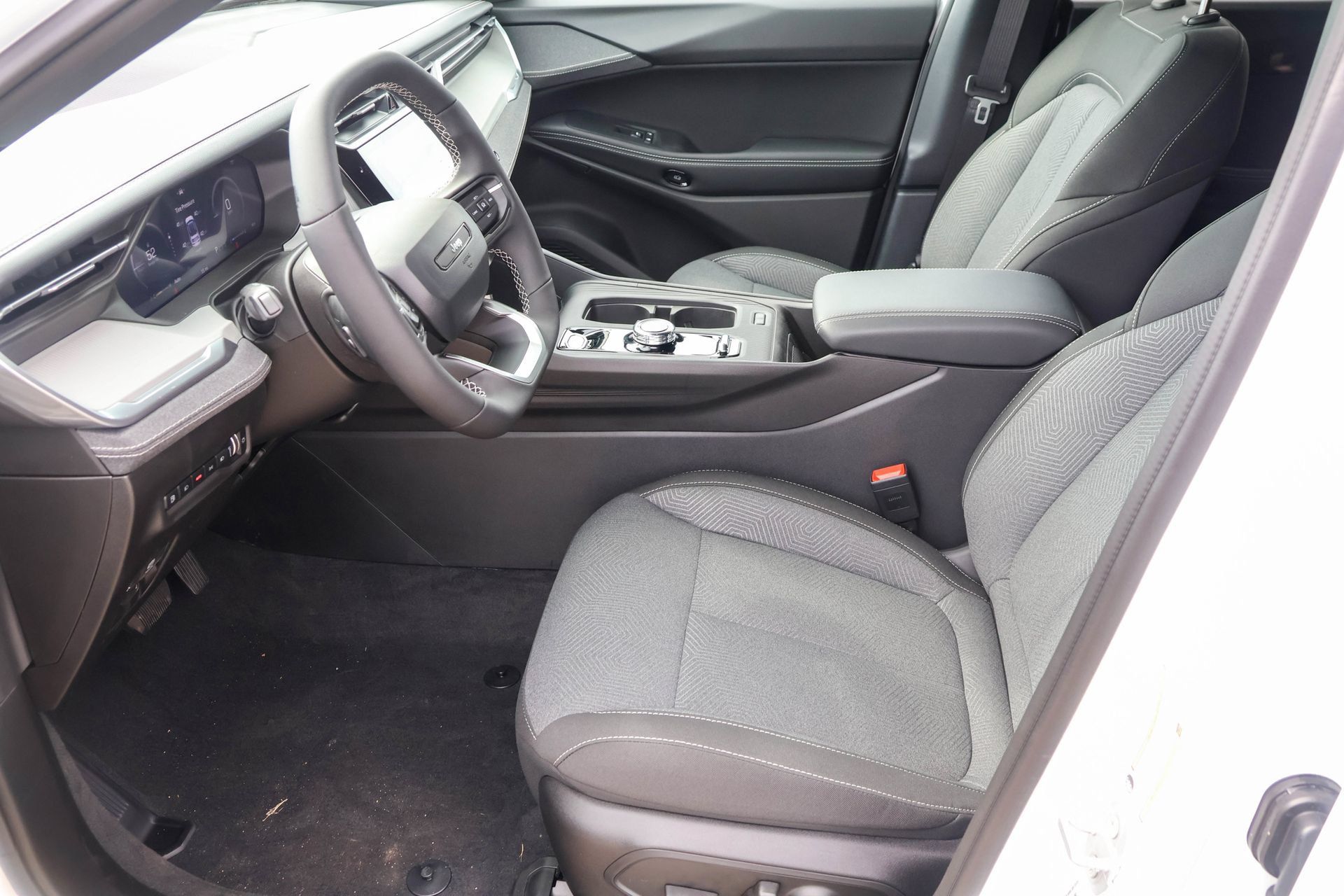 New 2026 Jeep Cherokee Laredo AWD/4WD image 6