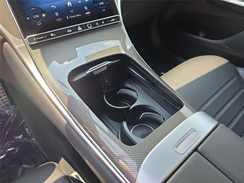 New 2026 Mercedes-Benz GLC 300 4MATIC image 29