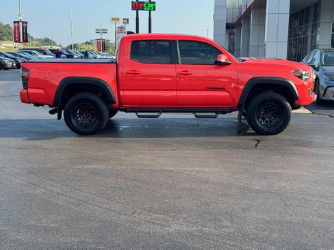 Certified 2023 Toyota Tacoma TRD Pro AWD/4WD image 2