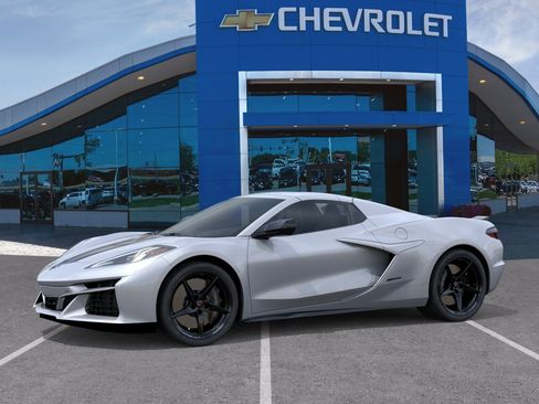 New 2026 Chevrolet Corvette E-Ray w/ Stealth Interior Trim Package AWD/4WD image 29