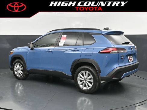 New 2026 Toyota Corolla Cross LE FWD image 3