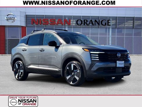 New 2026 Nissan Kicks SR w/ SR Premium Package image 1