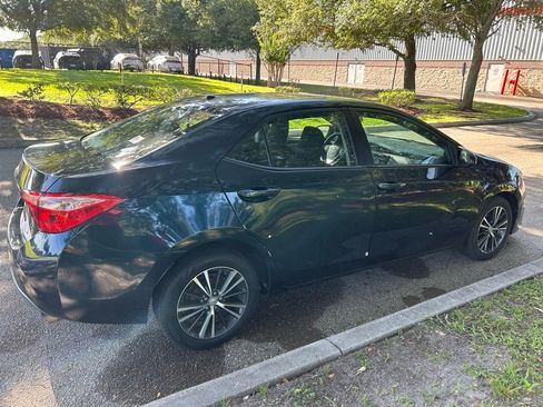 Used 2017 Toyota Corolla LE w/ LE Premium Package FWD image 6