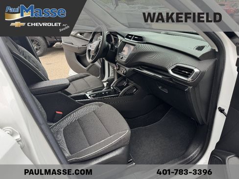 Used 2022 Chevrolet TrailBlazer LT AWD/4WD image 16