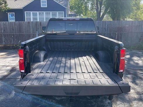 New 2026 Chevrolet Silverado 2500 ZR2 AWD/4WD image 5