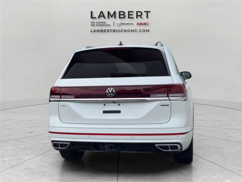 Used 2025 Volkswagen Atlas SEL Premium R-Line AWD/4WD image 4