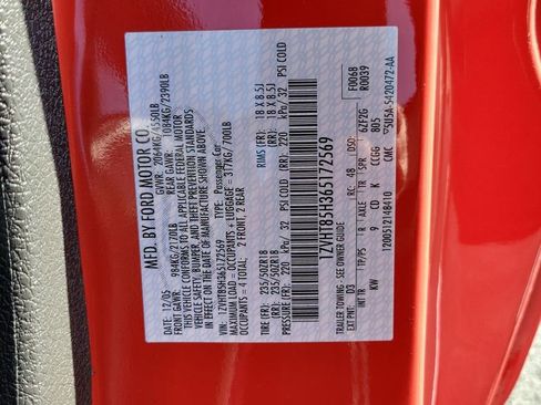 Used 2006 Ford Mustang GT Premium RWD image 30