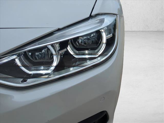 Used 2017 BMW 330i Sedan RWD image 9