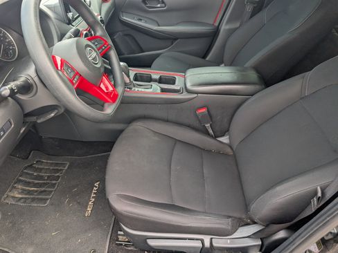 Used 2024 Nissan Sentra S FWD image 6