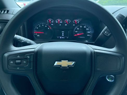 Used 2025 Chevrolet Silverado 2500 W/T w/ Snow Plow Prep/Camper Package AWD/4WD image 11