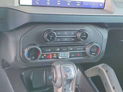 Certified 2024 Ford Bronco Outer Banks image 28