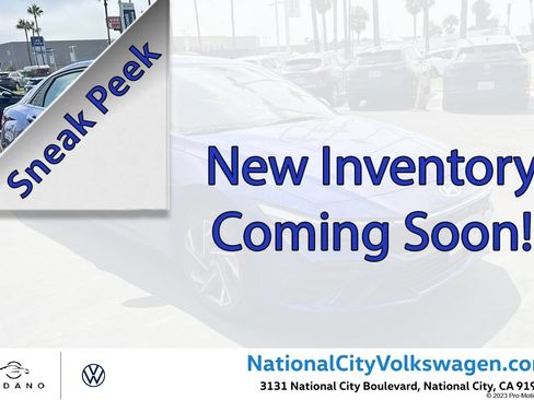 Used 2025 Hyundai Elantra Limited FWD image 1