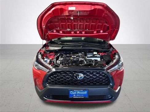 Used 2022 Toyota Corolla Cross LE w/ Moonroof Package AWD/4WD image 23
