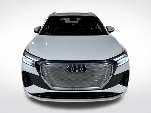 Used 2022 Audi Q4 e-tron Premium Plus image 11