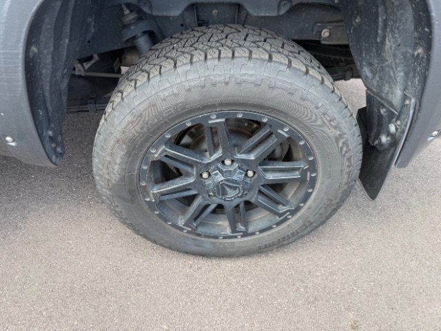 Used 2017 Toyota Tundra SR5 w/ SR5 Upgrade Package RWD image 25