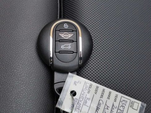 Used 2024 MINI Cooper S FWD image 36