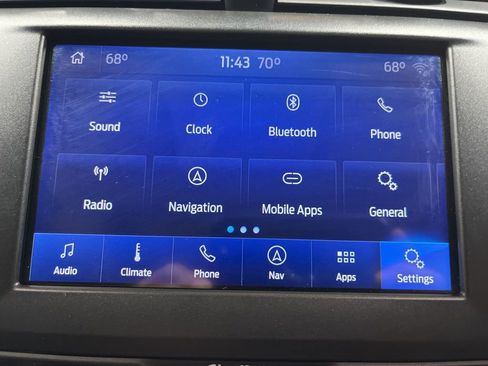 Used 2020 Ford Fusion SE FWD image 23