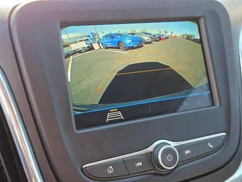 Used 2019 Chevrolet Equinox LT image 21