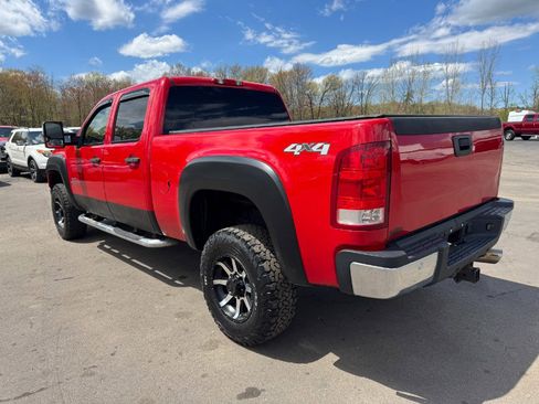 Used 2009 GMC Sierra 2500 SLE w/ Convenience Package AWD/4WD image 3