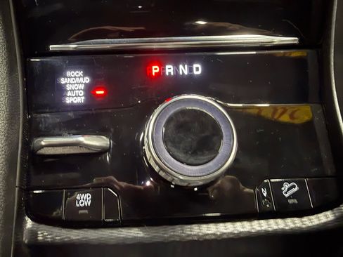 Used 2024 Jeep Grand Cherokee Limited 4xe AWD/4WD image 34