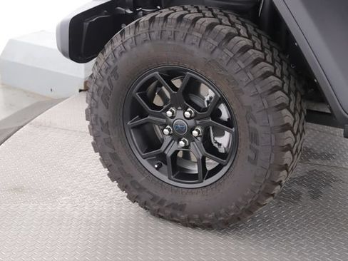 Used 2025 Jeep Wrangler Unlimited Sport S 4xe AWD/4WD image 13