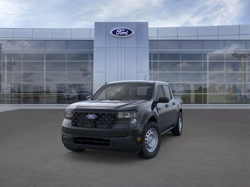 New 2025 Ford Maverick XL image 2