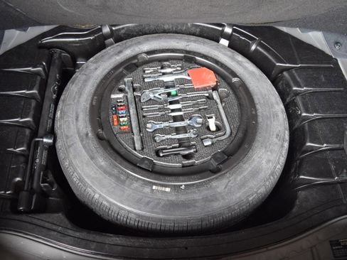 Used 2001 Mercedes-Benz S 500 image 63