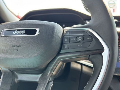 New 2026 Jeep Grand Cherokee Limited AWD/4WD image 40
