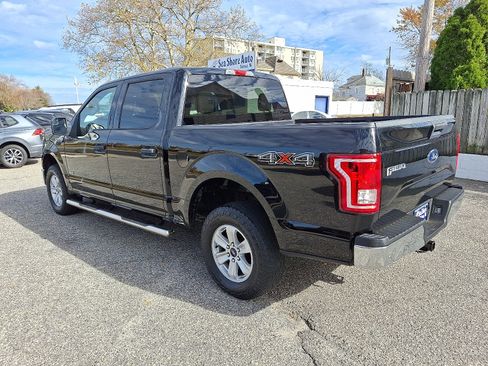Used 2017 Ford F150 XLT image 4