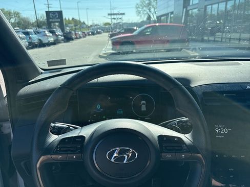 Used 2024 Hyundai Tucson N Line image 11