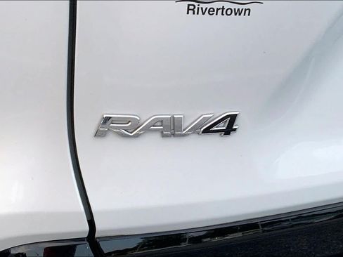 Used 2023 Toyota RAV4 XSE AWD/4WD image 30