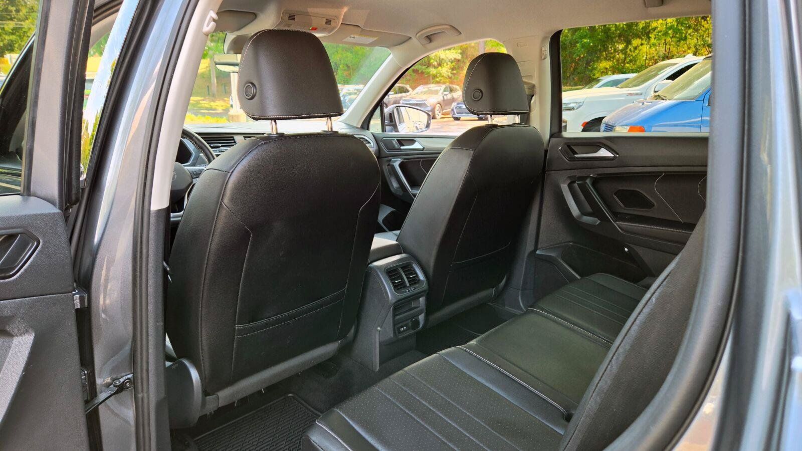 Certified 2023 Volkswagen Tiguan SE AWD/4WD image 43