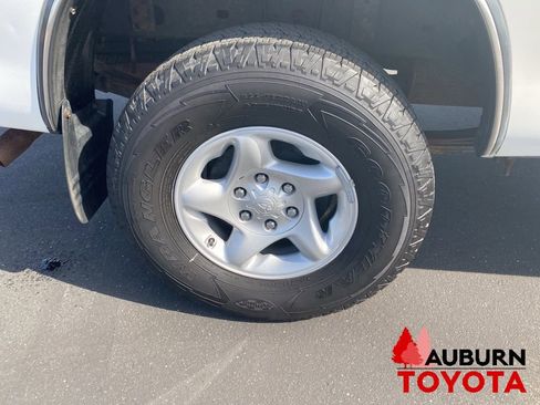 Used 2003 Toyota Tundra SR5 AWD/4WD image 11