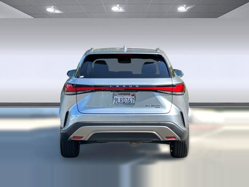Used 2024 Lexus RX 350 w/ Convenience Package AWD/4WD image 9