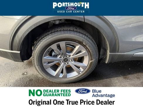 Used 2022 Ford Explorer XLT w/ Equipment Group 202A image 31