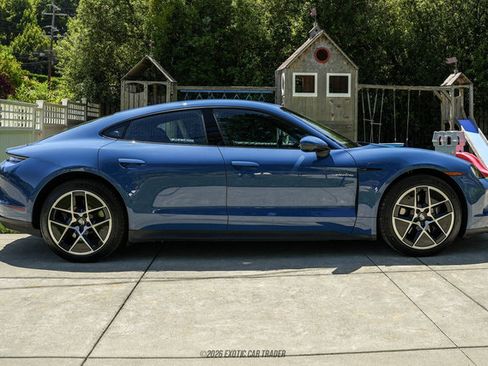 Used 2025 Porsche Taycan RWD image 9