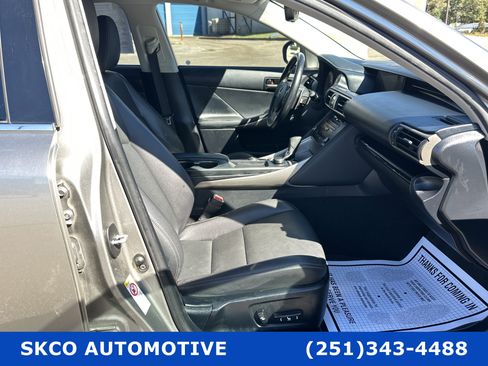 Used 2018 Lexus IS 300 w/ Accessory Package 2 image 13