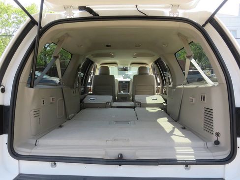 Used 2013 Lincoln Navigator L 4WD w/ HD Trailer Tow Pkg image 27